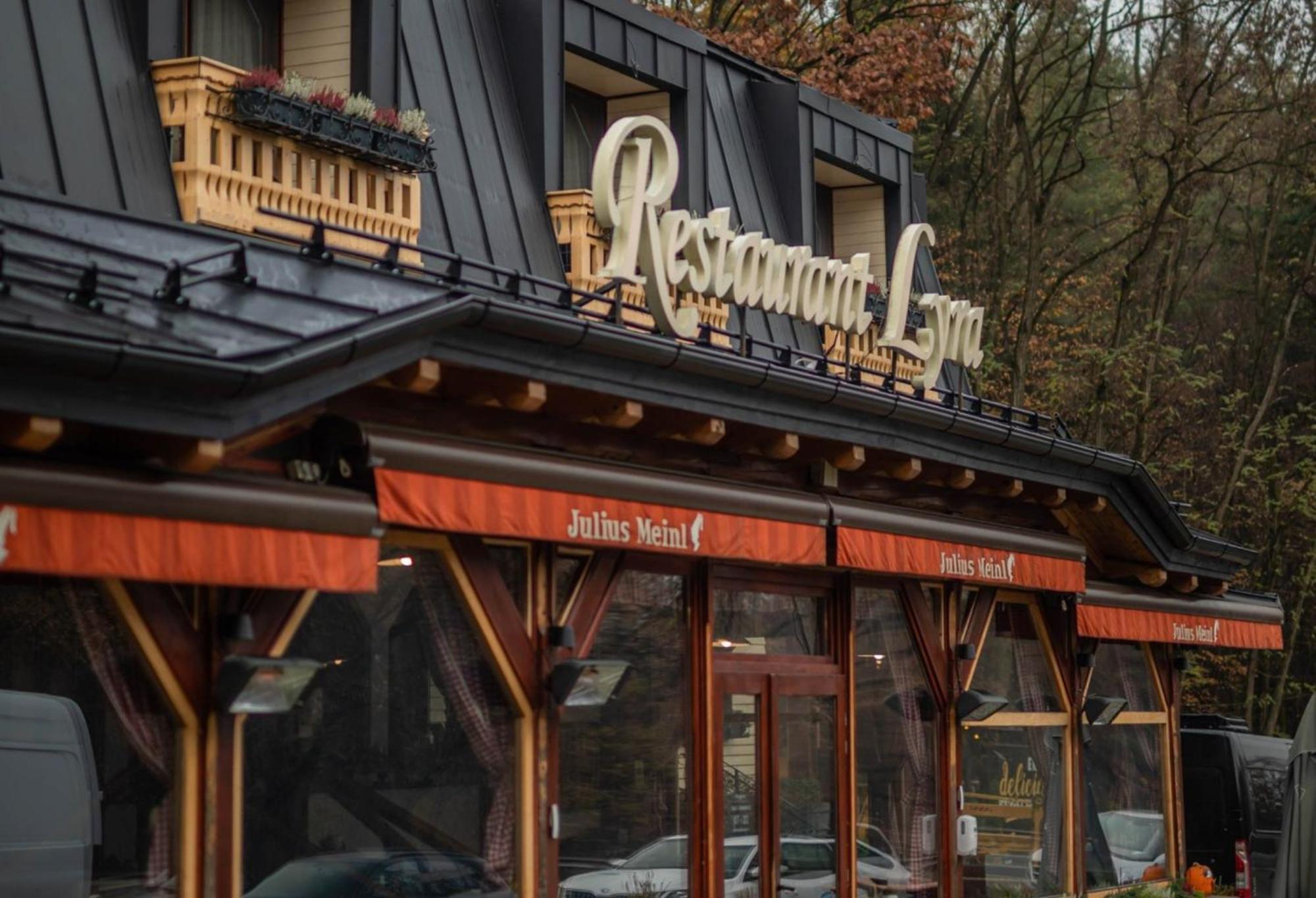 Pensiune Restaurant Lyra Corunca Dış mekan fotoğraf